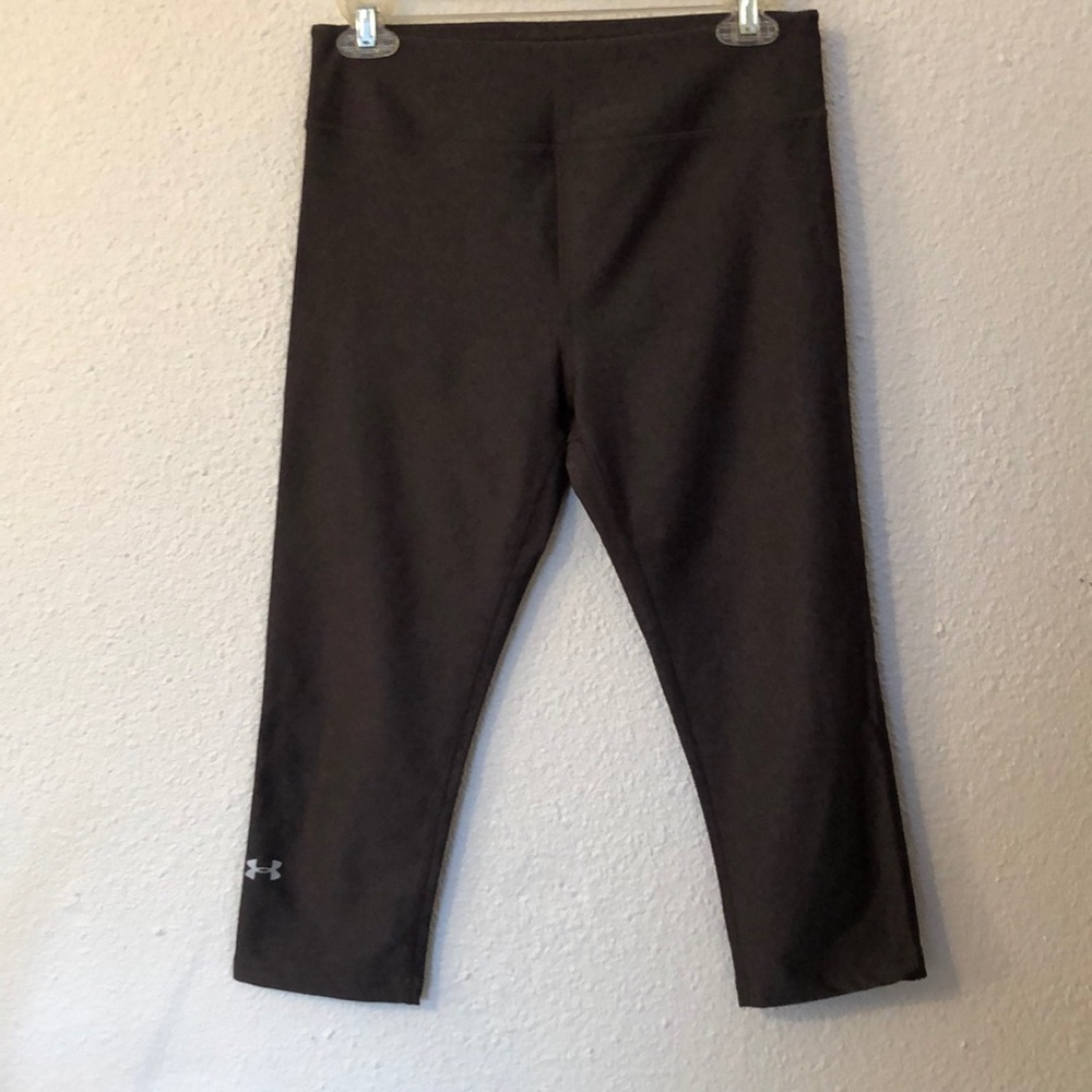 UA Women’s 3/4 tights